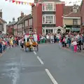 The procession heads up the High Street, The Lymington Carnival, Hampshire - 17th June 1985