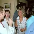 Gill chats to punters, Uni: Gill Leaves the James Street Vaults, Plymouth - 30th May 1986