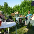 Nigel and Jenny chat, Spammy's Barbeque and A Summer Miscellany - 1st June 2002