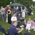 Steve looks up, 3G Lab at Jools Holland, Audley End, Saffron Walden, Essex - 25th July 2004