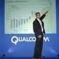 Sanjay Jha does a PowerPoint, Qualcomm Europe All-Hands, Berkeley Hotel, Knightsbridge - 18th November 2004