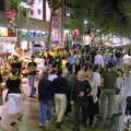 The teeming hordes on La Rambla, A Trip to Barcelona, Catalunya, Spain - 29th April 2005
