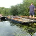 Nick tangles up with a punt convoy, Qualcomm goes Punting on the Cam, Grantchester Meadows, Cambridge - 18th August 2005