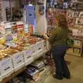 Lolly checks comics, Maplewood and Little-League Baseball, New Jersey - 29th April 2006