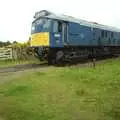 Class 25 D5207 rumbles past, The BSCC does The Pheasant Hotel, Kelling, Norfolk - 6th May 2006