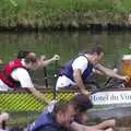Gordon (on drums) gets stuck in, Qualcomm's Dragon-Boat Racing, Fen Ditton, Cambridge - 8th September 2007