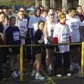 The next relay awaits, Isobel and the Science Park Fun Run, Milton Road, Cambridge - 16th November 2007