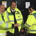 The St John Ambulance team, Isobel and the Science Park Fun Run, Milton Road, Cambridge - 16th November 2007