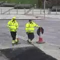 A couple of workers do sod-all and watch tarmac set, Easter in Dublin, Ireland - 21st March 2008