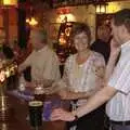 Jill chats to Apple at the bar, The Swan Inn's 25th Anniversary, Brome, Suffolk - 14th November 2008