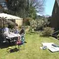 Garden lunch: even Dartmoor has nice weather, An Easter Weekend in Chagford, Devon - 12th April 2009
