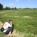 Matt takes a photo of a hundred acres of parsley, Sis and Matt Visit, and the Kittens Are Let Out, Brome, Suffolk - 21st August 2009