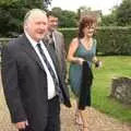 More guests arrive, Rob and Wilma's Wedding, Thornham and Thrandeston, Suffolk - 6th August 2011