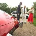 Henry and Fiona arrive, Rob and Wilma's Wedding, Thornham and Thrandeston, Suffolk - 6th August 2011