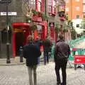 Walking along the cobbled streets of Bankside, TouchType does Nandos, Southwark Arches, London - 29th November 2011