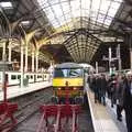 Commuters and day-trippers pile off Nosher's train, A TouchType Christmas, Southwark, London - 15th December 2011