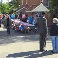 A dude in a bowler hat, and the head master, The Queen's Diamond Jubilee Weekend, Eye and Brome, Suffolk - 4th June 2012