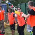 Orange team's sponge travels along, It's a SwiftKey Knockout, Richmond Rugby Club, Richmond, Surrey - 7th July 2015