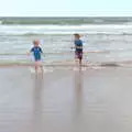 The boys run through the waves, The Annascaul 10k Run, Abha na Scáil, Kerry, Ireland - 5th August 2017