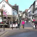 Mere Street in Diss is busy on a Saturday morning, Apples and Fireworks, Carleton Rode and Palgrave, Suffolk - 4th November 2018