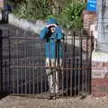 Fred looks over the gate, The Remembrance Sunday Parade, Eye, Suffolk - 11th November 2018