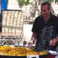 The dude tends to his paella, A Walk up a Hill, Paella on the Beach and Granada, Andalusia, Spain - 19th April 2018