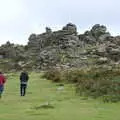 A craggy Dartmoor tor, A Walk up Hound Tor, Dartmoor, Devon - 24th August 2020