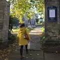 Isobel wanders into St. Mary's churchyard, Isobel's Birthday, Woodbridge, Suffolk - 2nd November 2020