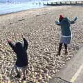 Isobel has a go too, A Return to the Beach, Southwold, Suffolk - 20th December 2020