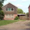 A derelict-looking house in Gislingham, A BSCC Ride to Pulham Market, Norfolk - 17th June 2021