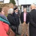 Clive chats to a Hartismere teacher, The GSB and Remembrance Day Parades, Eye and Botesdale, Suffolk - 14th November 2021