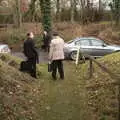 Ron heads off down the path, GSB Carols and Beer With the Lads, Thornham and Thorndon, Suffolk  - 18th December 2021