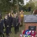 Fred looks up, A B-17 Memorial, The Oaksmere Hotel, Brome, Suffolk - 10th November 2023