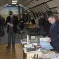 Clive looks at some more books, A B-17 Memorial, The Oaksmere Hotel, Brome, Suffolk - 10th November 2023