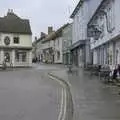 Framlingham market place is a bit damp, Framlingham, Aldeburgh and the USAAF Heritage Trust, Hoxne, Suffolk - 14th February 2024 