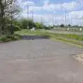 An orphaned section of the former A143, A Walk to the Crossways Inn, Scole, Norfolk - 21st April 2024