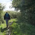 We head off up Judas Lane, A Walk to the Railway Tavern, Mellis, Suffolk - 13th October 2024