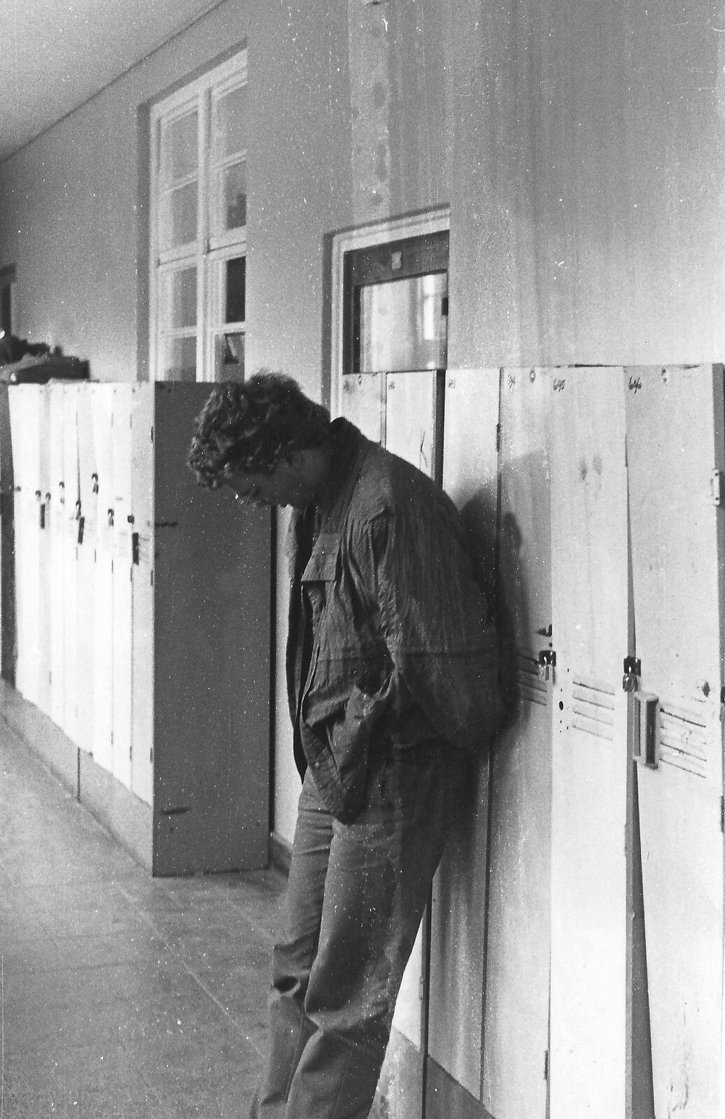 Herman hangs out by the lockers from Learning Black-and-White Photography, Brockenhurst College, Hampshire - 10th March 1985