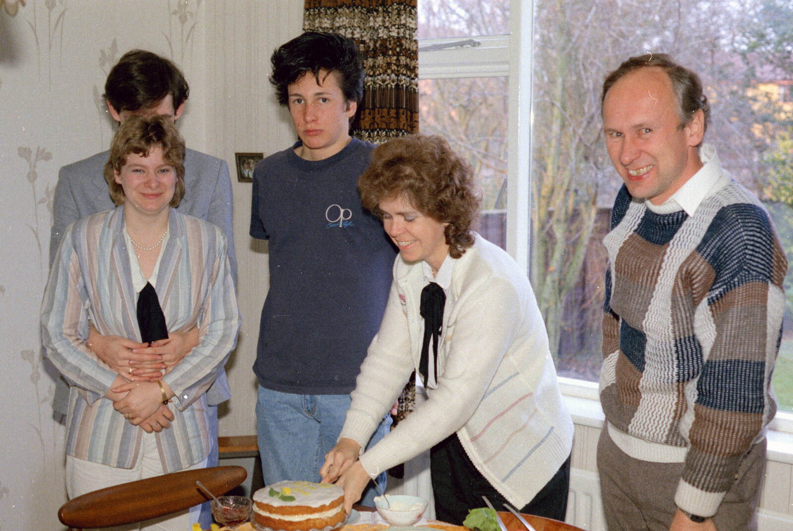 Berenice cuts the cake as Chris looks up from The Last Day of Term, and Leaving New Milton, Hampshire - 18th September 1985