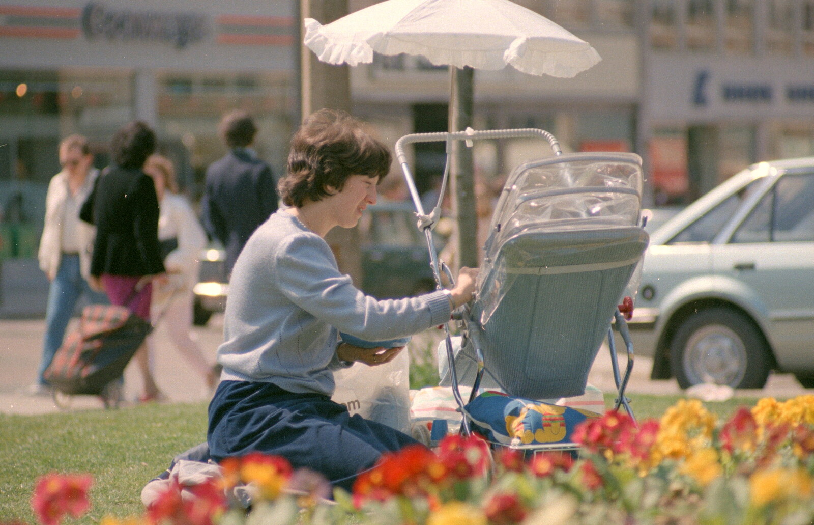 A mother and baby from Uni: A Central Park Fair and City Street Life, Plymouth - 20th October 1985