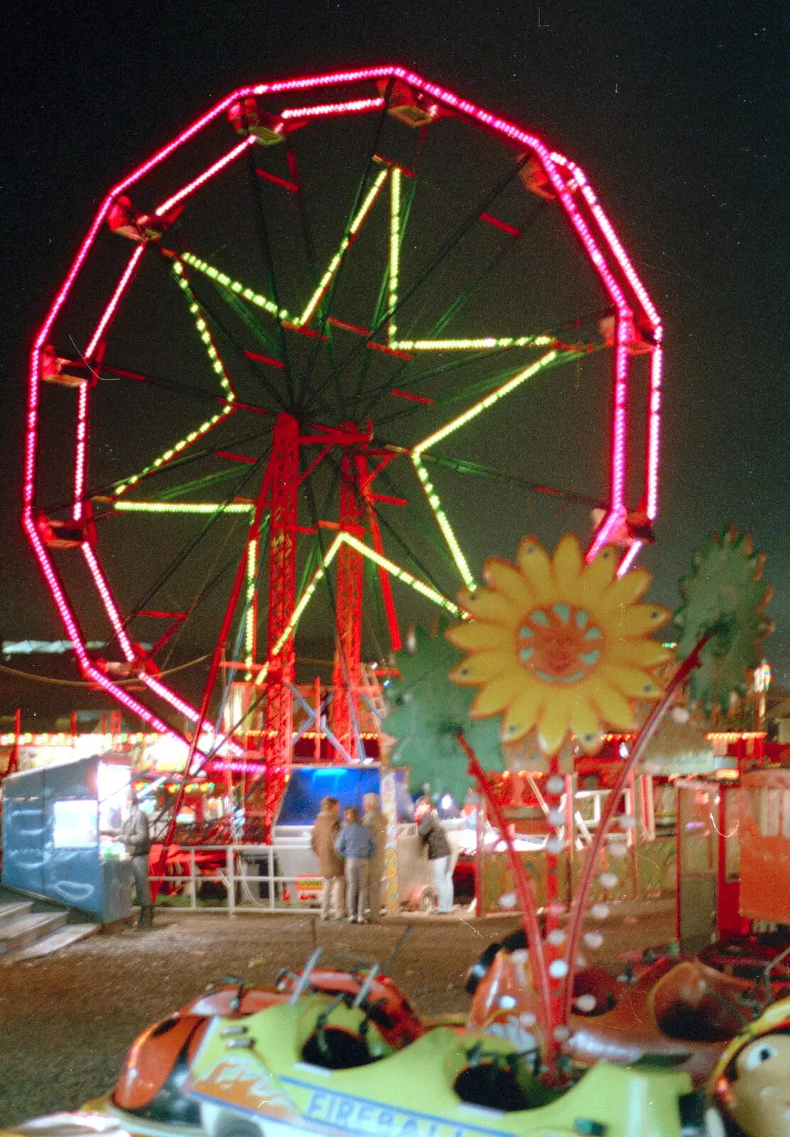 The bright lights of the fair, from Uni: A Central Park Fair and City Street Life, Plymouth - 20th October 1985