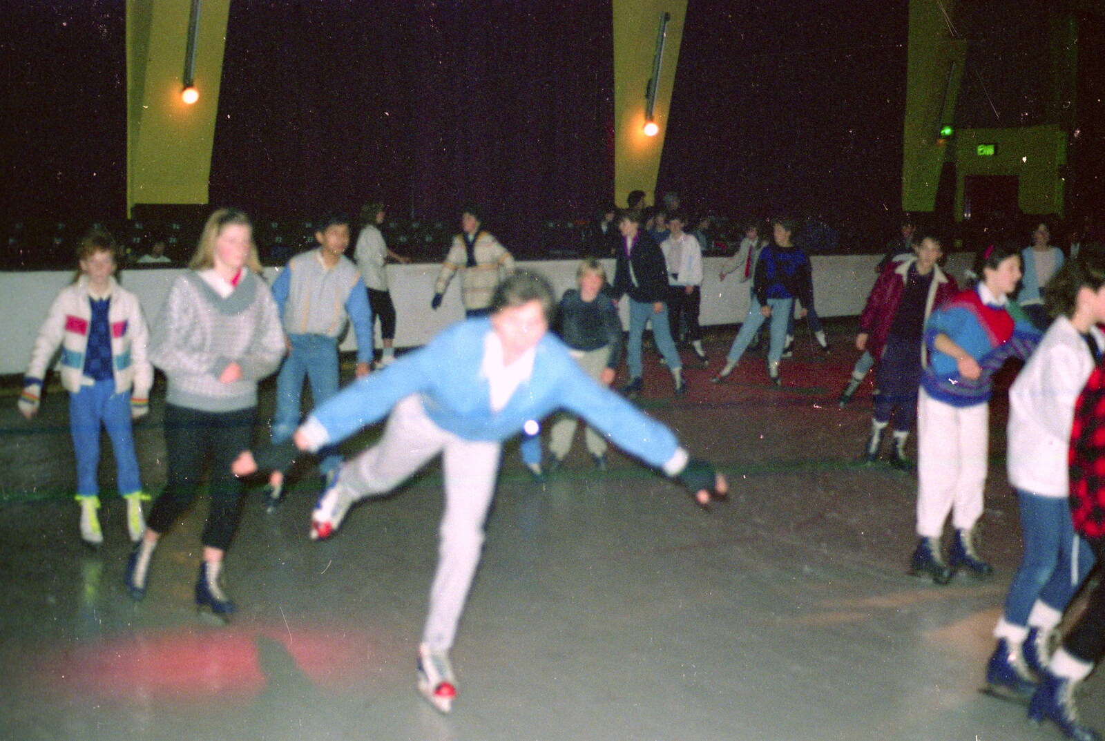 Sean skates on one leg from Uni: The Fly Christmas Party and BABS Panto, Plymouth Polytechnic, Devon - December 11th 1985