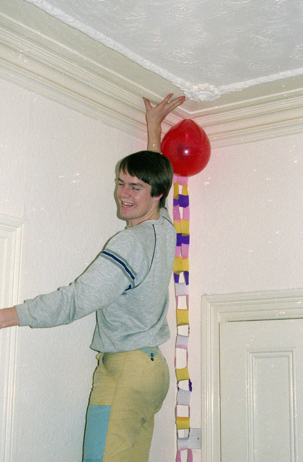 Malc holds up the ceiling for a bit from Uni: Beaumont Street Decorations and Water Fight, Plymouth - 14th December 1985