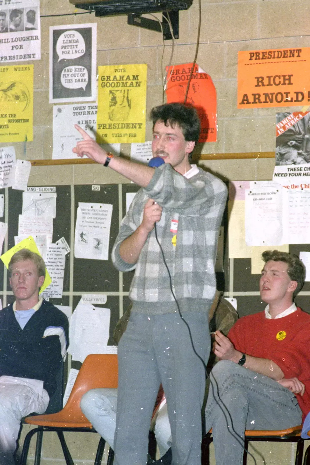 Mark Wilkins points to the future, from Uni: PPSU Sabbatical Election Hustings, Plymouth - 10th February 1986