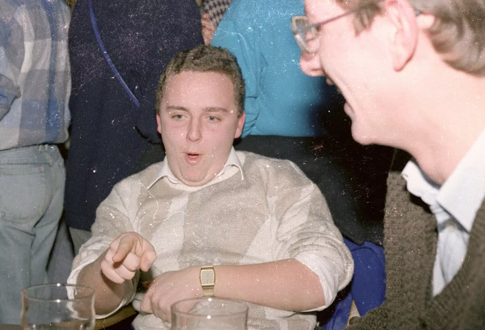 Andy points at something, from Uni: PPSU Sabbatical Election Hustings, Plymouth - 10th February 1986