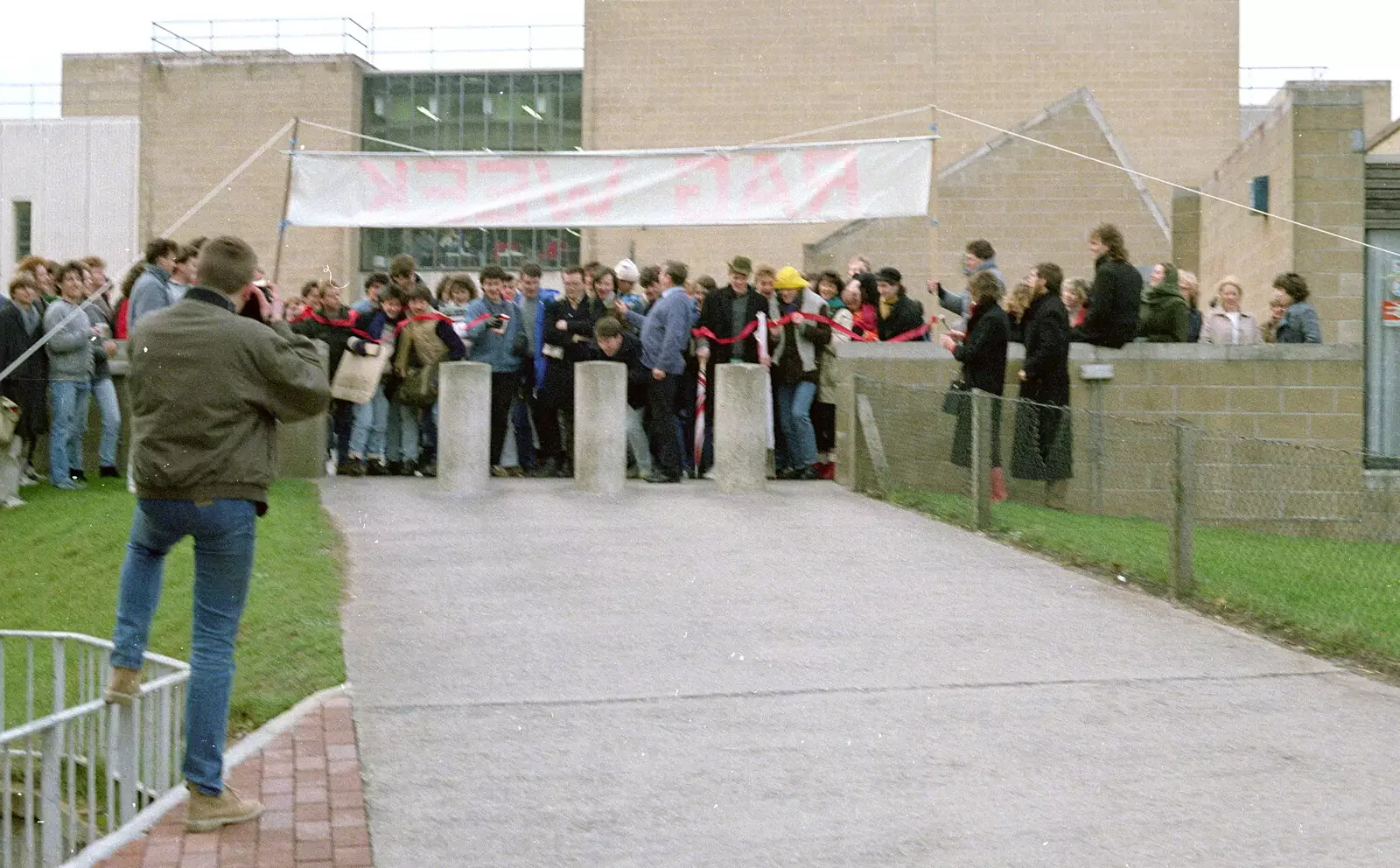 The hitch-hikers are poised for the off, from Uni: RAG Week Abseil, Hitch Hike, and Beaumont Street Life Plymouth, Devon - 13th February 1986