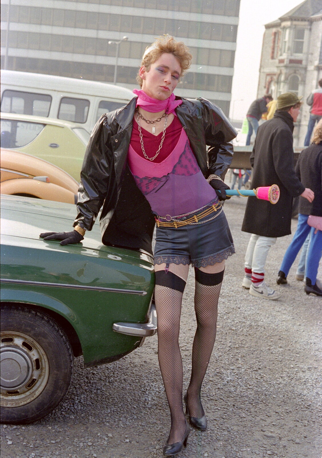 A cross-dressing BABS student from Uni: PPSU "Jazz" RAG Street Parade, Plymouth, Devon - 17th February 1986