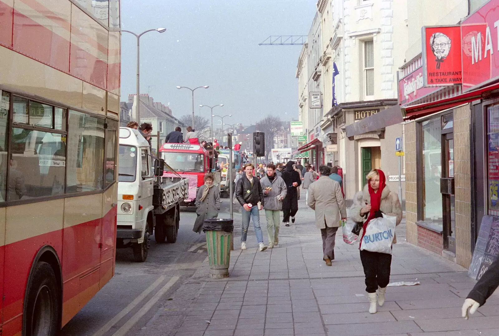 On Mutley Plain, from Uni: PPSU "Jazz" RAG Street Parade, Plymouth, Devon - 17th February 1986