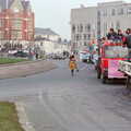The procession heads around Drake Circus roundabout, Uni: PPSU "Jazz" RAG Street Parade, Plymouth, Devon - 17th February 1986