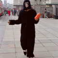 A gorilla on Royal Parade, Uni: PPSU "Jazz" RAG Street Parade, Plymouth, Devon - 17th February 1986